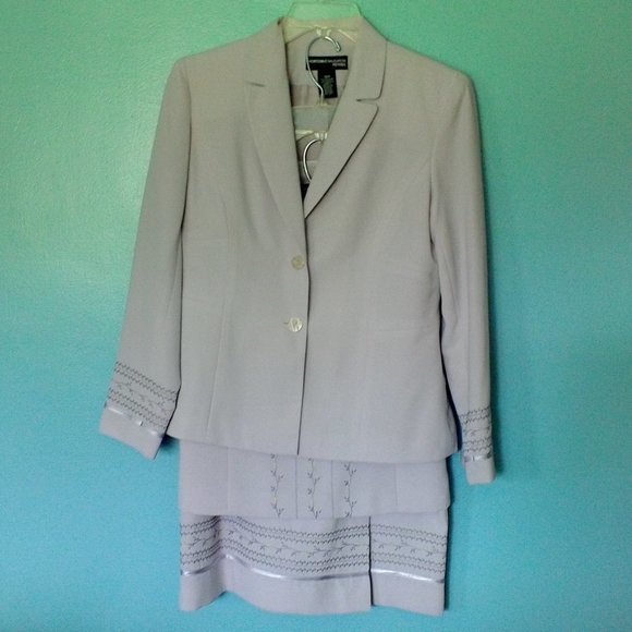 Norton McNaughton Petites 3-piece suit in lavender size 10P - Picture 1 of 8